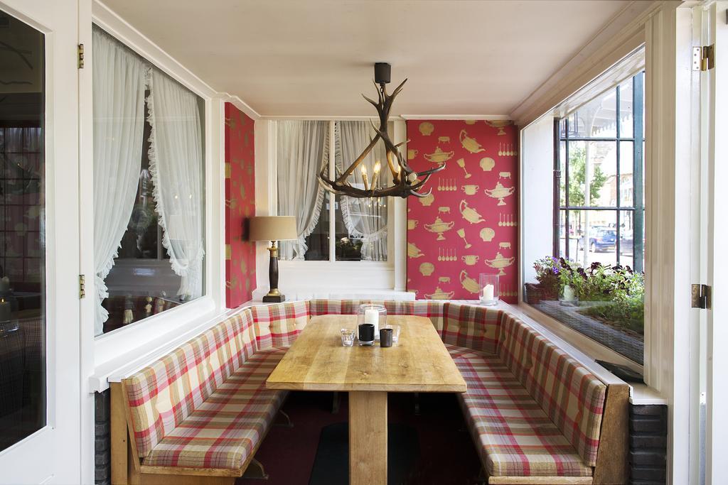 Hotel Bakker วอร์เดน ภายนอก รูปภาพ